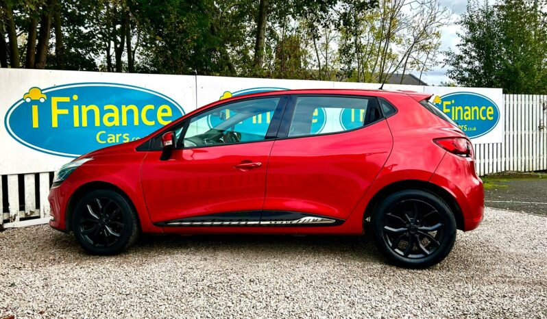 Renault Clio 1.2 Dynamique Nav, 2017, Manual, 5 Door Hatchback full