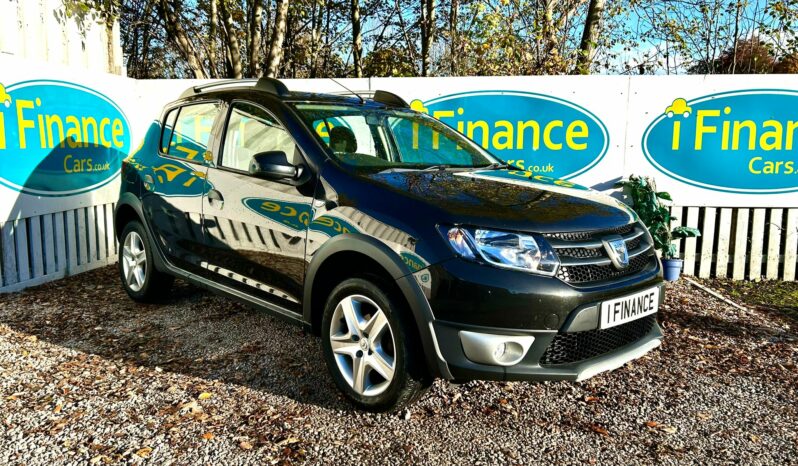 Dacia Sandero Stepway 0.9 TCe Laureate (s/s), 2016, Manual, 5 Door Hatchback full