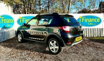 Dacia Sandero Stepway 0.9 TCe Laureate (s/s), 2016, Manual, 5 Door Hatchback full