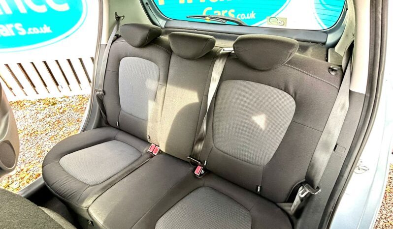 Hyundai i20 1.2 Active, 2014, Manual, 5 Door Hatchback full
