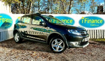 Dacia Sandero Stepway 0.9 TCe Laureate (s/s), 2016, Manual, 5 Door Hatchback full