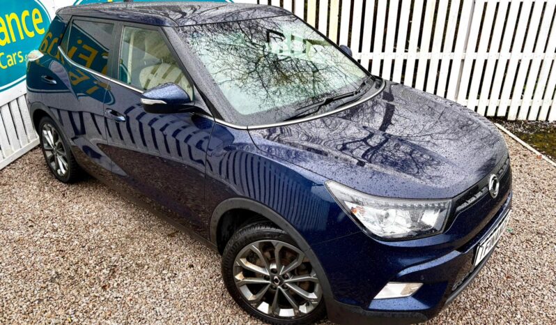Ssangyong Tivoli 1.6 ELX (s/s), 2017, Manual, 5 Door Hatchback full