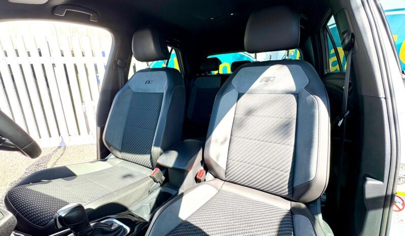 Volkswagen T-ROC 2.0 TDI DSG R-Line, 2022, Automatic, 5 Door Hatchback full