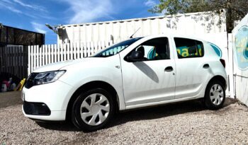 Dacia Sandero 1.0 SCe Essential, 2020, Manual, 5 Door Hatchback full