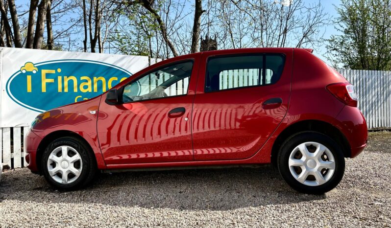 Dacia Sandero 1.2 16v Ambiance, 2016, Manual, 5 Door Hatchback full