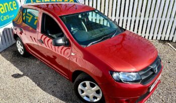 Dacia Sandero 1.2 16v Ambiance, 2016, Manual, 5 Door Hatchback full