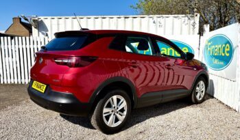 Vauxhall Grandland X 1.2 SE (s/s), 2018, Manual, 5 Door Hatchback full