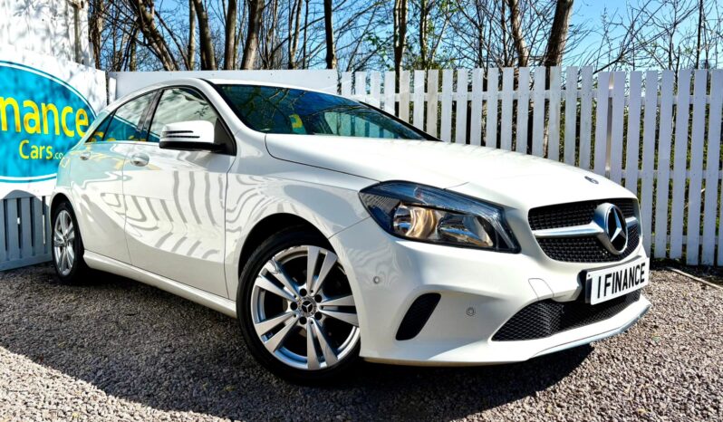 Mercedes-Benz A180 1.5 d Sport (Executive) (s/s), 2018, Manual, 5 Door Hatchback full