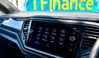 Volkswagen T-ROC 2.0 TDI DSG R-Line, 2022, Automatic, 5 Door Hatchback full