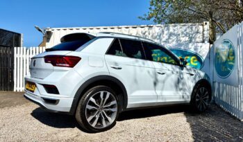 Volkswagen T-ROC 2.0 TDI DSG R-Line, 2022, Automatic, 5 Door Hatchback full