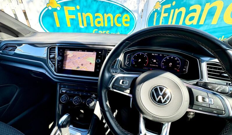 Volkswagen T-ROC 2.0 TDI DSG R-Line, 2022, Automatic, 5 Door Hatchback full