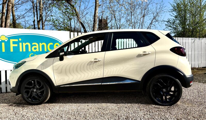 Renault Captur 0.9 TCe Dynamique Nav ENERGY (s/s), 2017, Manual, 5 Door Hatchback full