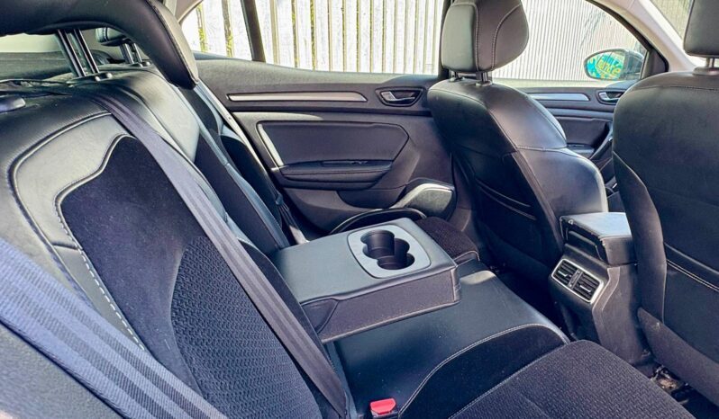 Renault Megane 1.5 dCi Dynamique Nav (s/s), Manual, 5 Door Hatchback full