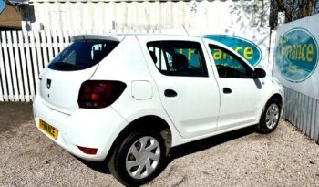 Dacia Sandero 1.5 dCi Ambiance (s/s), 2017, Manual, 5 Door Hatchback full