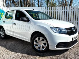 Dacia Sandero 1.5 dCi Ambiance (s/s), 2017, Manual, 5 Door Hatchback