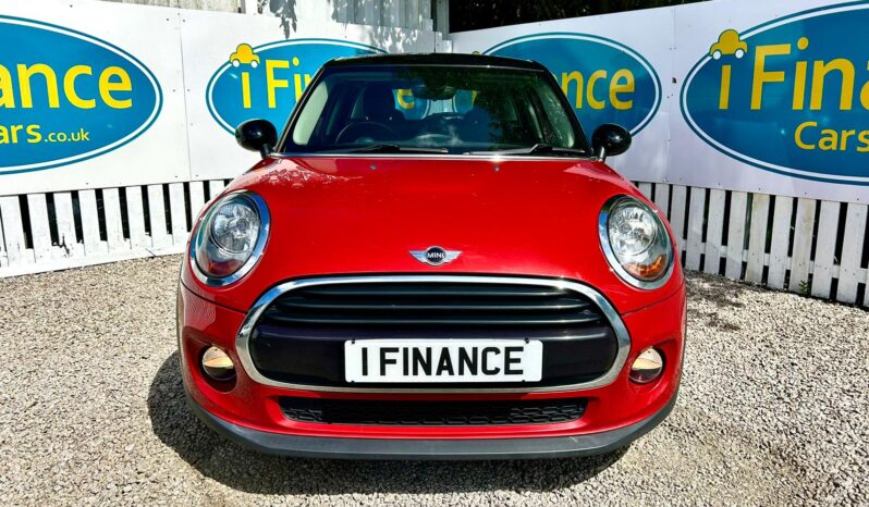 Mini Hatch 1.5 TD Cooper D Series II (s/s), 2018, Manual, 5 Door Hatchback full