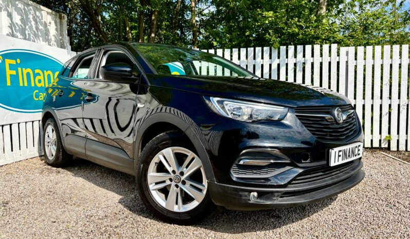 Vauxhall Grandland X 1.6 CDTi SE ecoTEC BlueInjection S (s/s), 2018, Manual, 5 Door Hatchback full