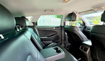 Hyundai Tucson 1.7 CRDi Blue Drive Sport Edition, 2017, Manual, 5 Door Estate full