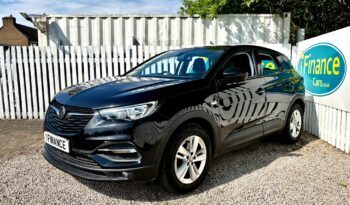 Vauxhall Grandland X 1.6 CDTi SE ecoTEC BlueInjection S (s/s), 2018, Manual, 5 Door Hatchback full