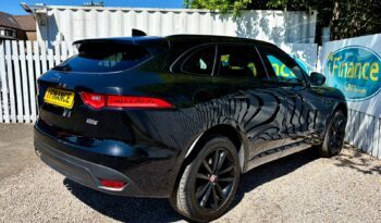 Jaguar F-Pace 2.0 i4D R-Sport AWD (s/s), 2017, Automatic, 5 Door Estate full