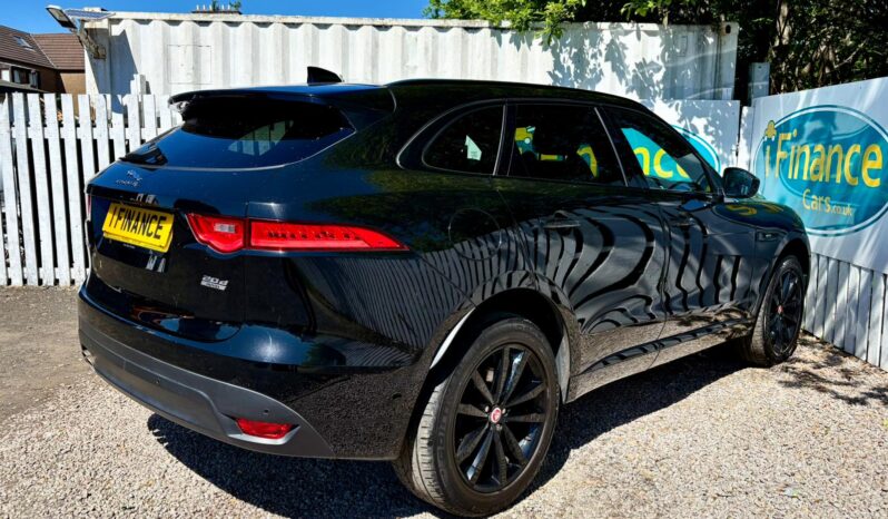 Jaguar F-Pace 2.0 i4D R-Sport AWD (s/s), 2017, Automatic, 5 Door Estate full