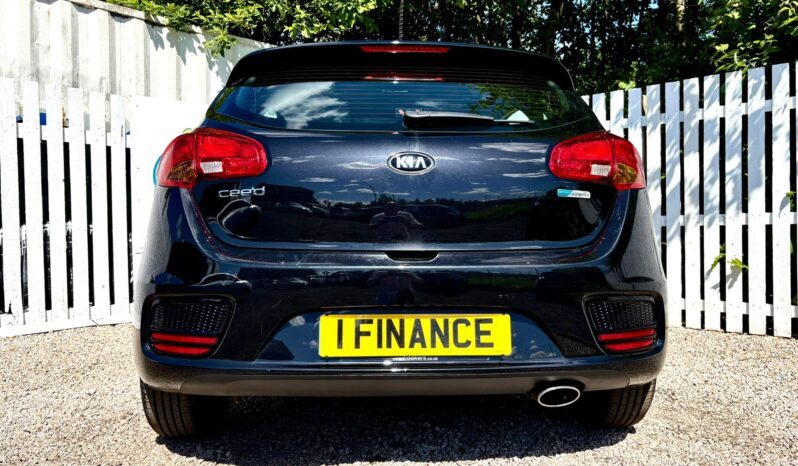 Kia Ceed 1.6 CRDi ISG 1, 2017, Manual, 5 Door Hatchback full