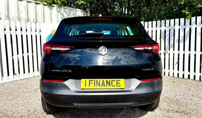 Vauxhall Grandland X 1.6 CDTi SE ecoTEC BlueInjection S (s/s), 2018, Manual, 5 Door Hatchback full
