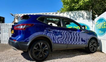 Nissan Qashqai 1.5 dCi N-Connecta, 2017, Manual, 5 Door Hatchback full