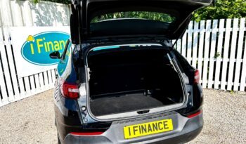 Vauxhall Grandland X 1.6 CDTi SE ecoTEC BlueInjection S (s/s), 2018, Manual, 5 Door Hatchback full