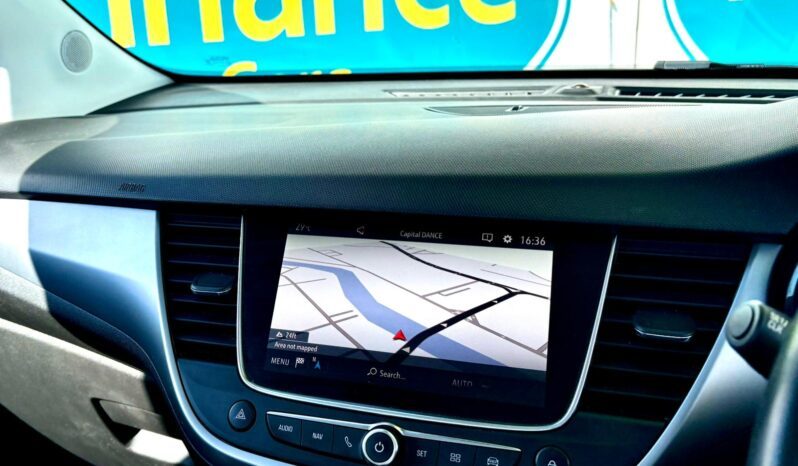 Vauxhall Crossland X 1.2 SE NAV, 2017, Manual, 5 Door Hatchback full