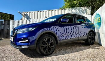 Nissan Qashqai 1.5 dCi N-Connecta, 2017, Manual, 5 Door Hatchback full