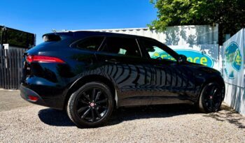 Jaguar F-Pace 2.0 i4D R-Sport AWD (s/s), 2017, Automatic, 5 Door Estate full