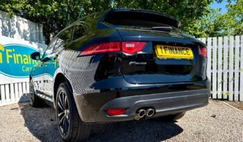 Jaguar F-Pace 2.0 i4D R-Sport AWD (s/s), 2017, Automatic, 5 Door Estate full