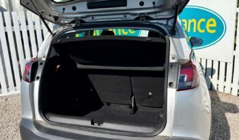 Vauxhall Crossland X 1.2 SE NAV, 2017, Manual, 5 Door Hatchback full