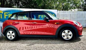 Mini Hatch 1.5 TD Cooper D Series II (s/s), 2018, Manual, 5 Door Hatchback full
