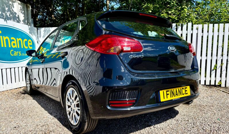 Kia Ceed 1.6 CRDi ISG 1, 2017, Manual, 5 Door Hatchback full