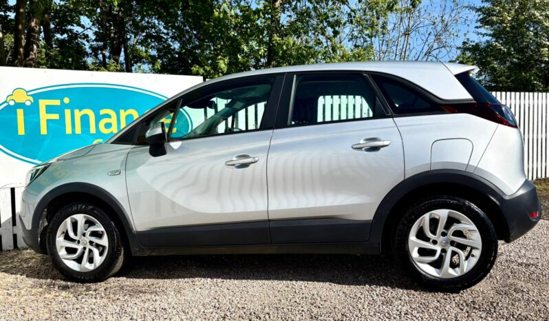 Vauxhall Crossland X 1.2 SE NAV, 2017, Manual, 5 Door Hatchback full