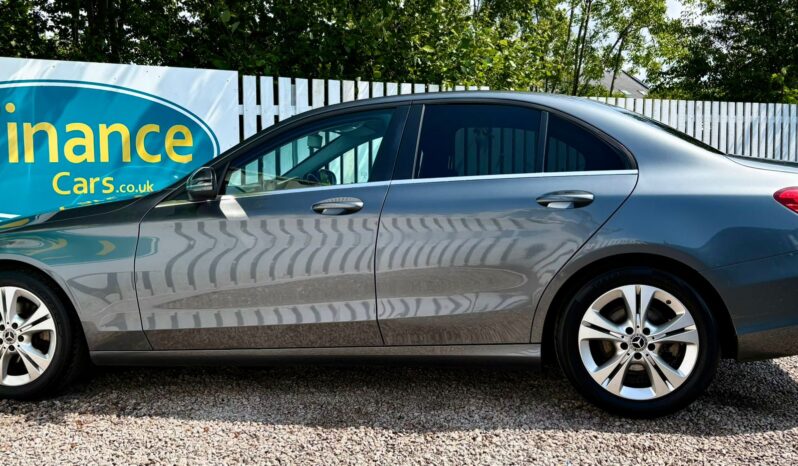 Mercedes-Benz C220d 2.1d SE Executive Edition (s/s) 9G-Tronic, 2018, Automatic, 4 Door Saloon full