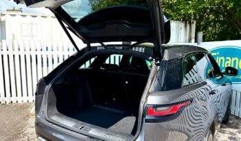 Land Rover Range Rover Velar 2.0 D240 R-Dynamic SE AWD (s/s), 2017, Automatic, 5 Door Estate full