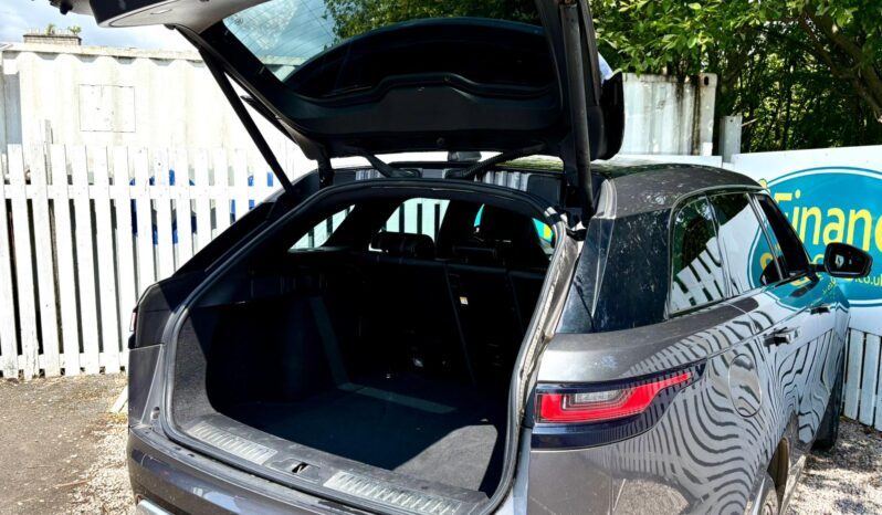 Land Rover Range Rover Velar 2.0 D240 R-Dynamic SE AWD (s/s), 2017, Automatic, 5 Door Estate full