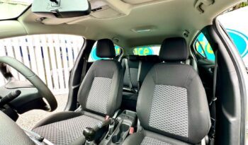 Vauxhall Astra 1.4i 16v Turbo Design, 2016, Manual, 5 Door Hatchback full