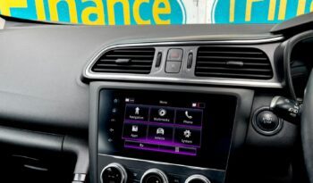 Renault Kadjar 1.3 TCe Iconic, 2019, Manual, 5 Door Hatchback full