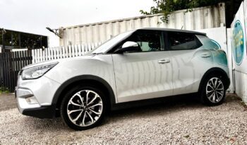 Ssangyong Tivoli 1.6 ELX (s/s), 2018, Manual, 5 Door Hatchback full