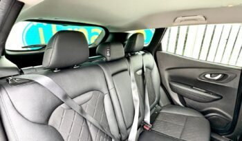 Renault Kadjar 1.3 TCe Iconic, 2019, Manual, 5 Door Hatchback full