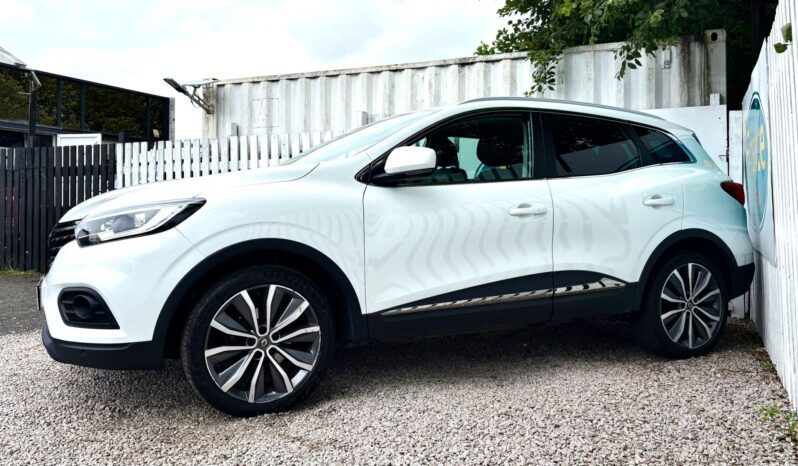 Renault Kadjar 1.3 TCe Iconic, 2019, Manual, 5 Door Hatchback full