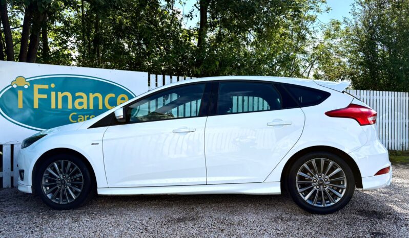 Ford Focus 1.5 T EcoBoost ST-Line (s/s), 2018, Manual, 5 Door Hatchback full