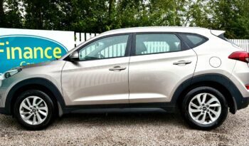 Hyundai Tucson 1.7 CRDi Blue Drive SE Nav, 2017, Manual, 5 Door Estate full