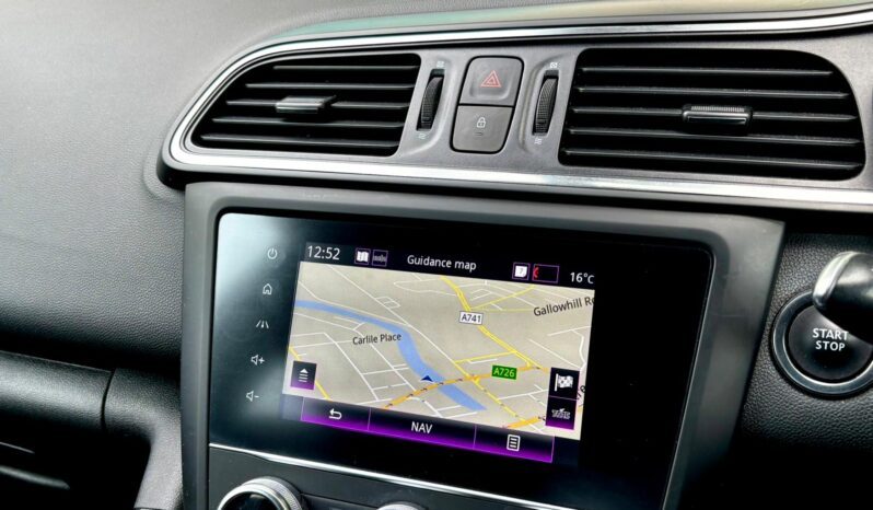Renault Kadjar 1.3 TCe Iconic, 2019, Manual, 5 Door Hatchback full