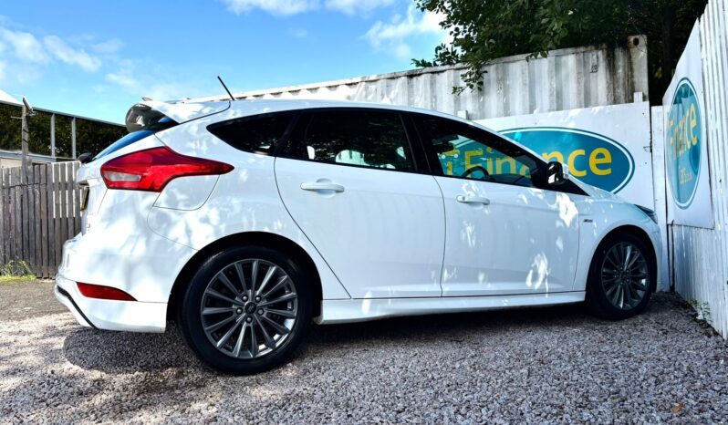 Ford Focus 1.5 T EcoBoost ST-Line (s/s), 2018, Manual, 5 Door Hatchback full