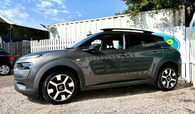 Citroen C4 Cactus 1.2 PureTech Flair, 2017, Manual, 5 Door Hatchback full